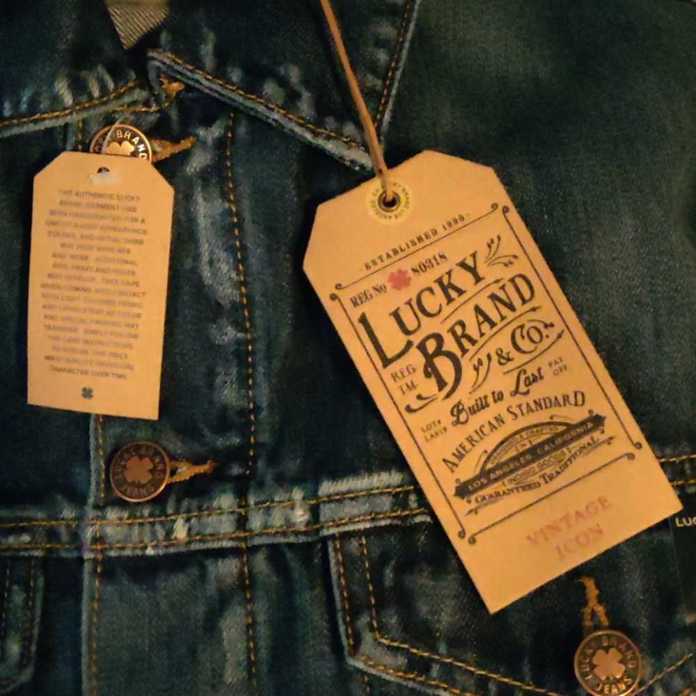 Vintage Lucky Brand denim jacket - Picture 2 of 3